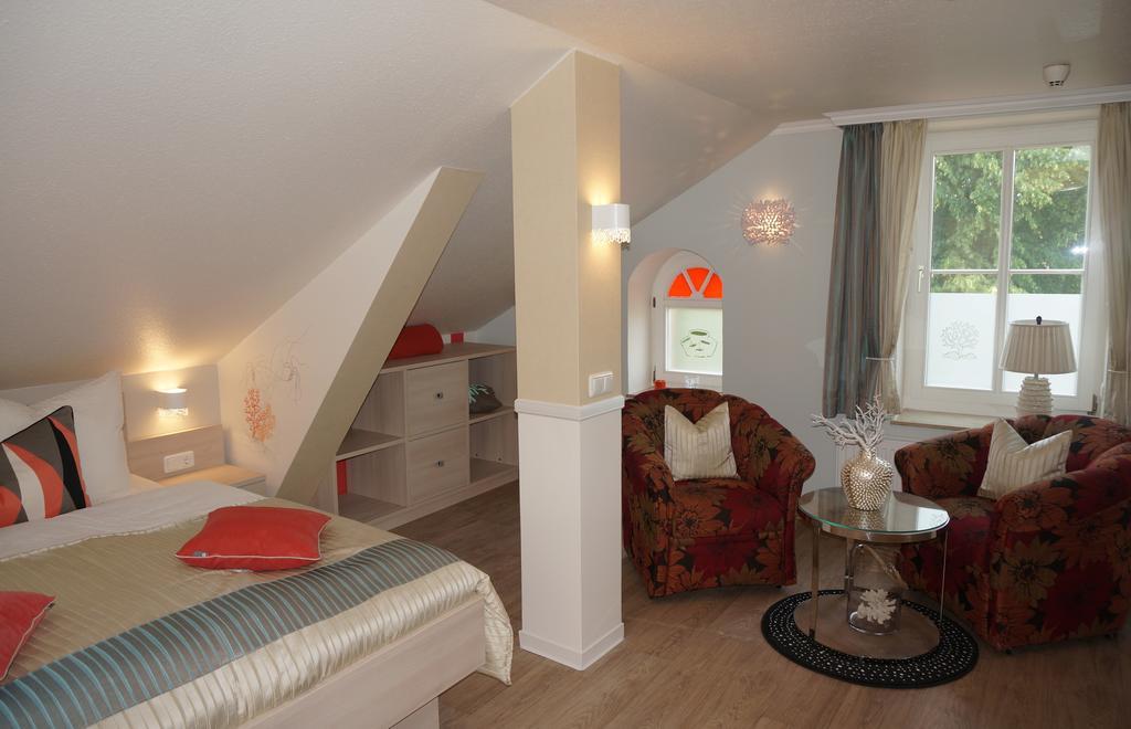 Deluxe Apartments Der "Alten Apotheke" เพรโรว์ ห้อง รูปภาพ