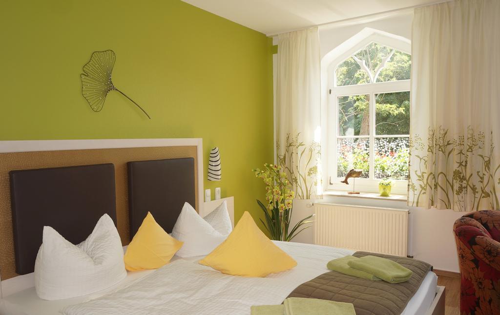 Deluxe Apartments Der "Alten Apotheke" เพรโรว์ ห้อง รูปภาพ