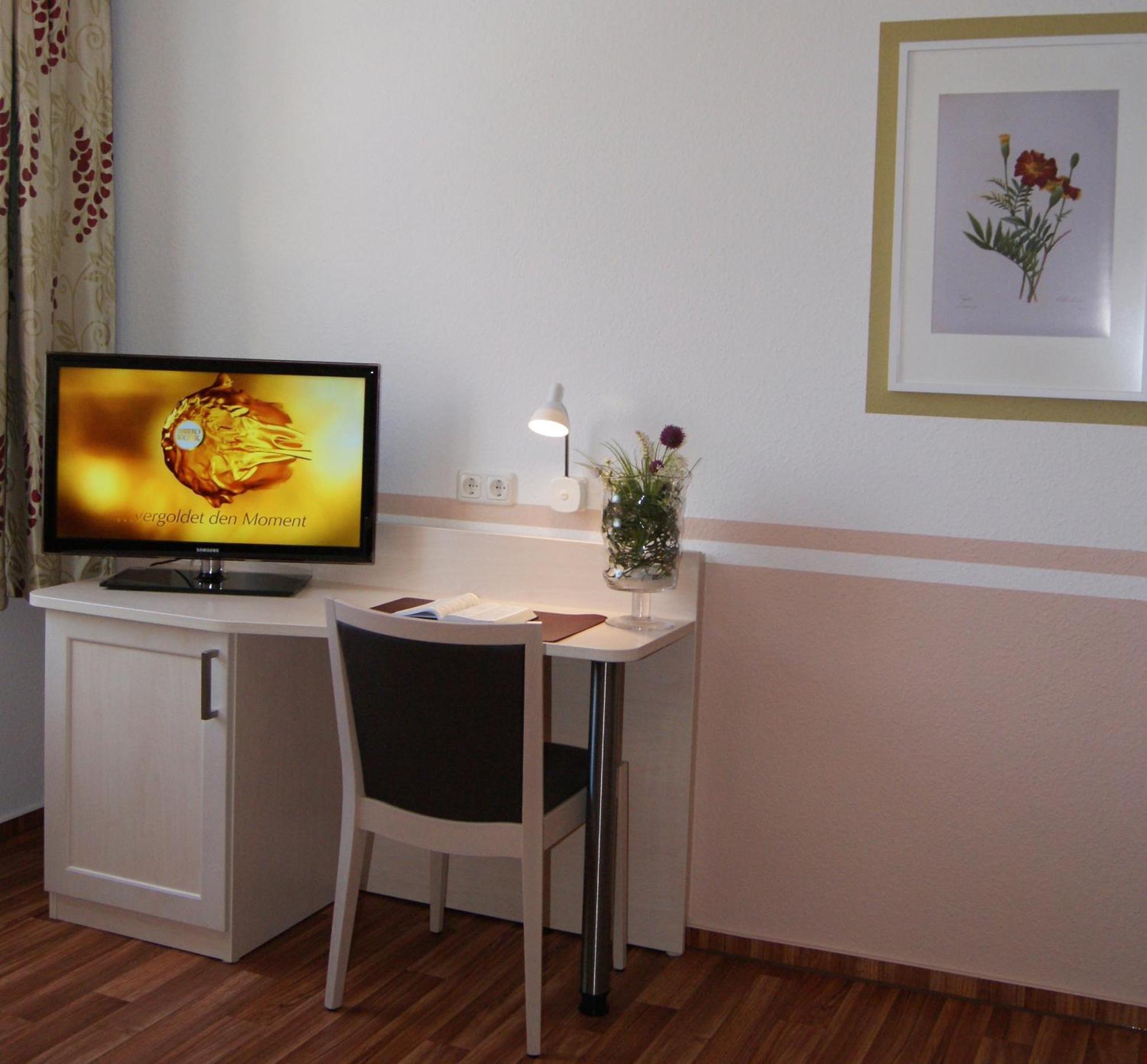 Deluxe Apartments Der "Alten Apotheke" เพรโรว์ ภายนอก รูปภาพ