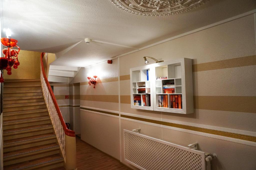 Deluxe Apartments Der "Alten Apotheke" เพรโรว์ ภายนอก รูปภาพ